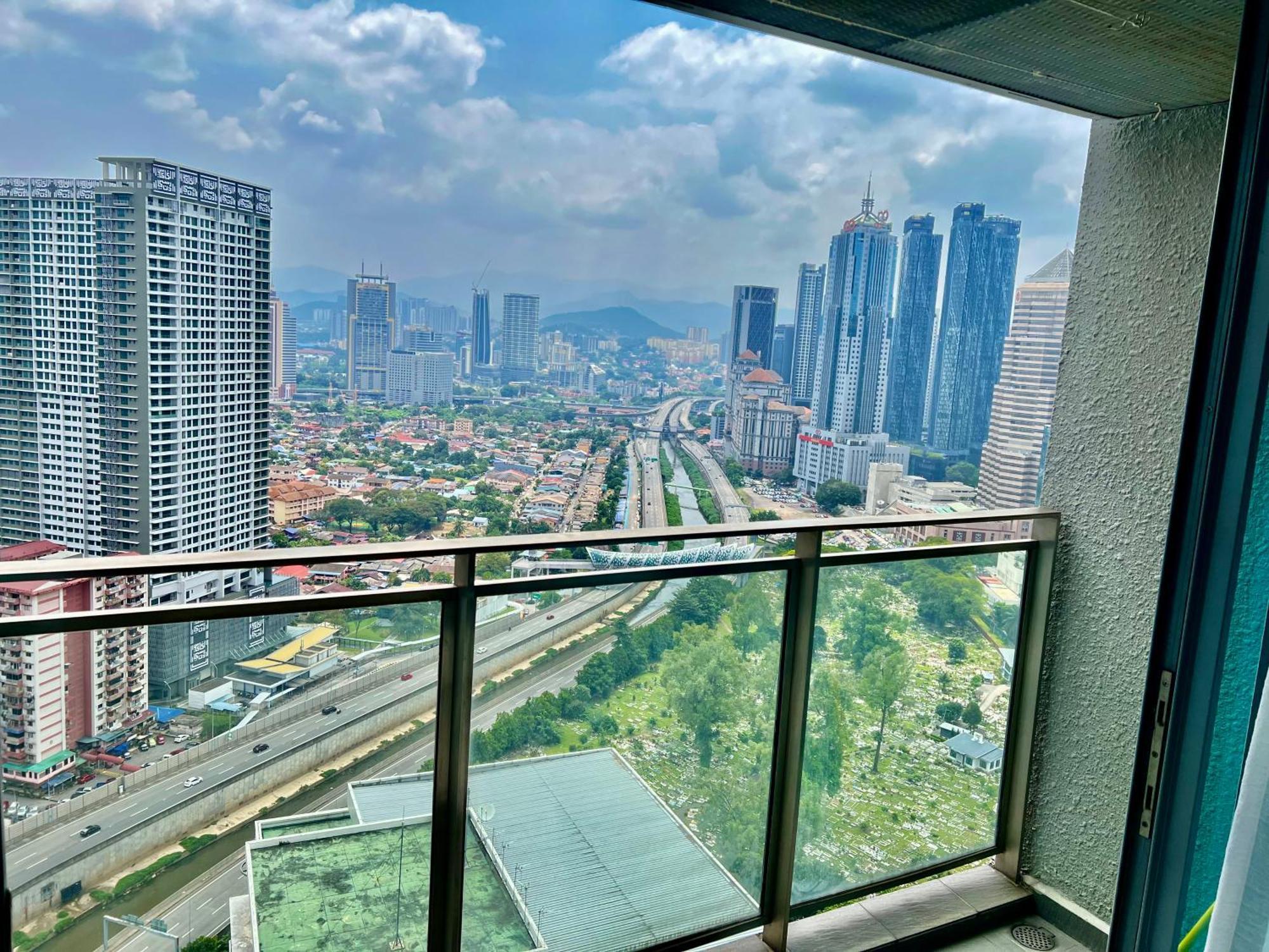 Summer Suites Klcc By Whollmark Kuala Lumpur Eksteriør bilde